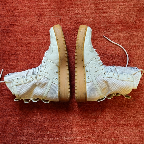 Nike SF Air Force 1 High Light Bone Gum Button Sneakers Shoes Women's Size 9.5 - Picture 3 of 12